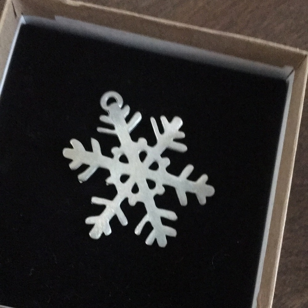 Creatively Yours Pewter “Snow Flake” Ornament #5082 Vintage